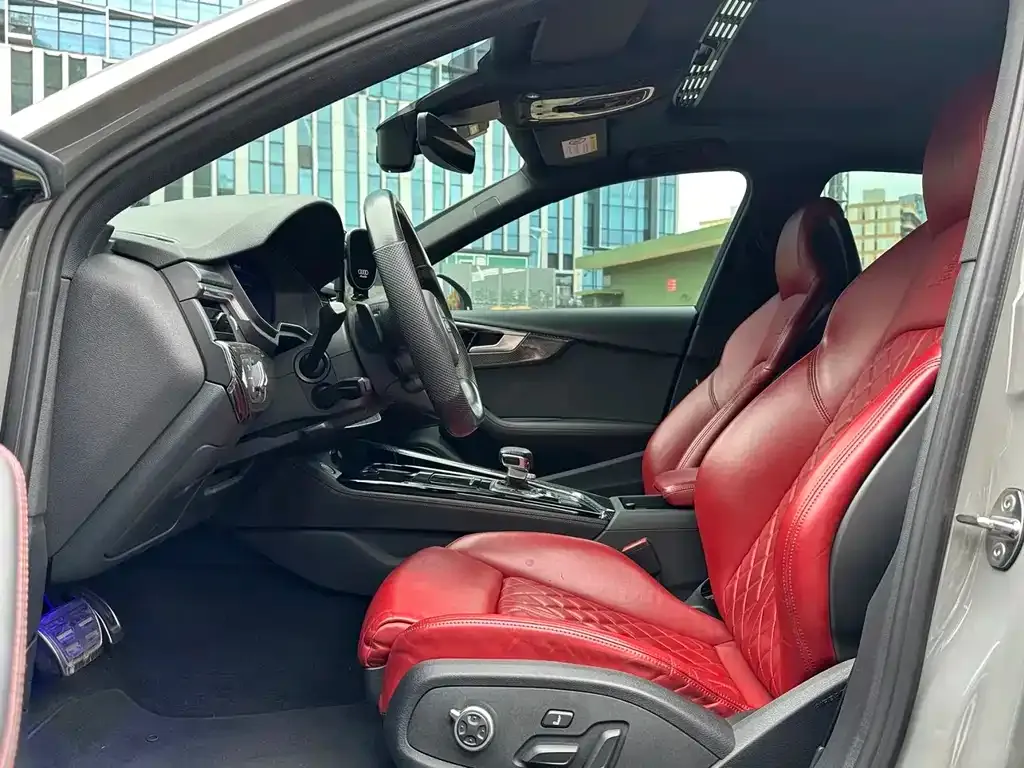 Audi S4 — фото 2