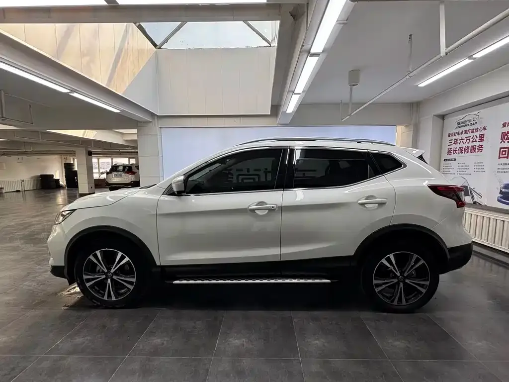 Nissan Qashqai — фото 3
