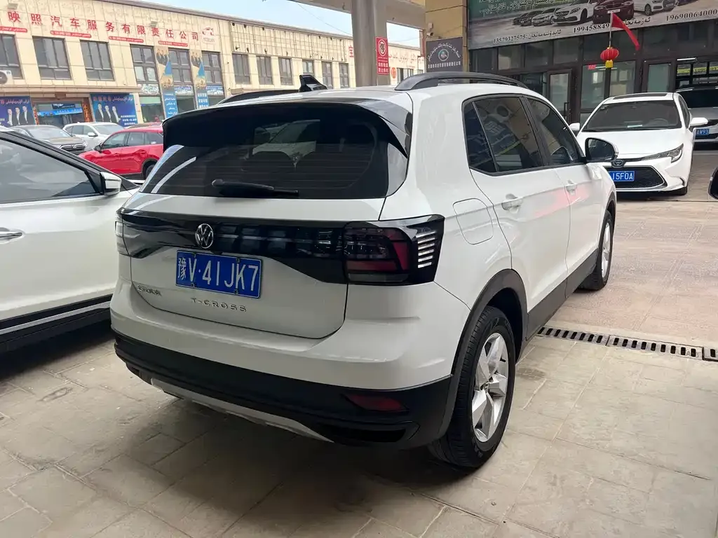 Volkswagen T-Cross — фото 5