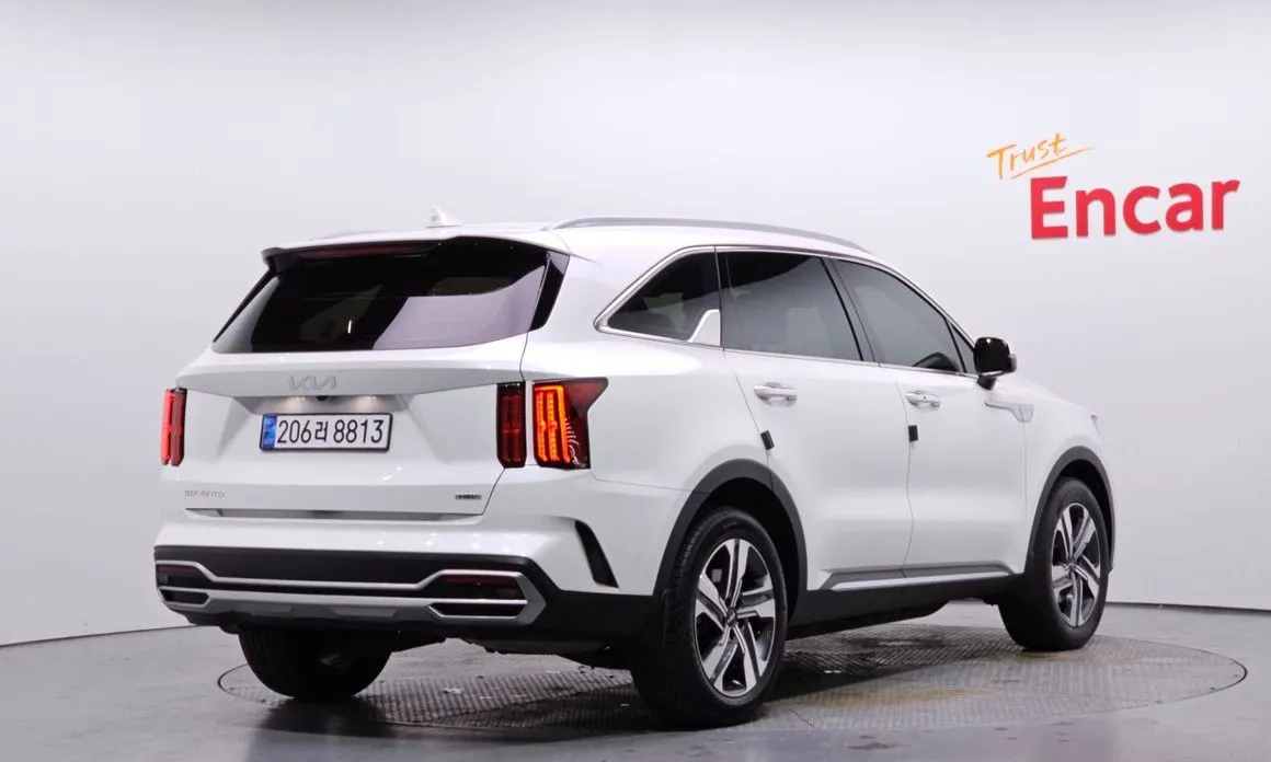 Kia Sorento — фото 5