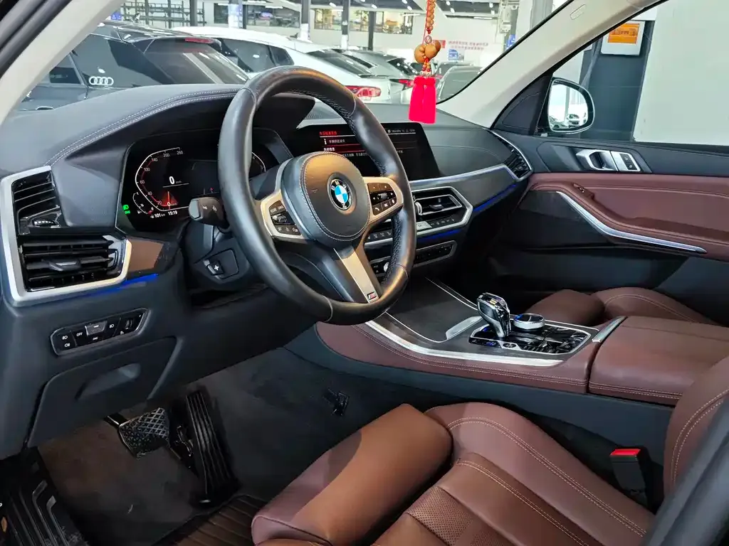 BMW X5 (Import) — фото 3