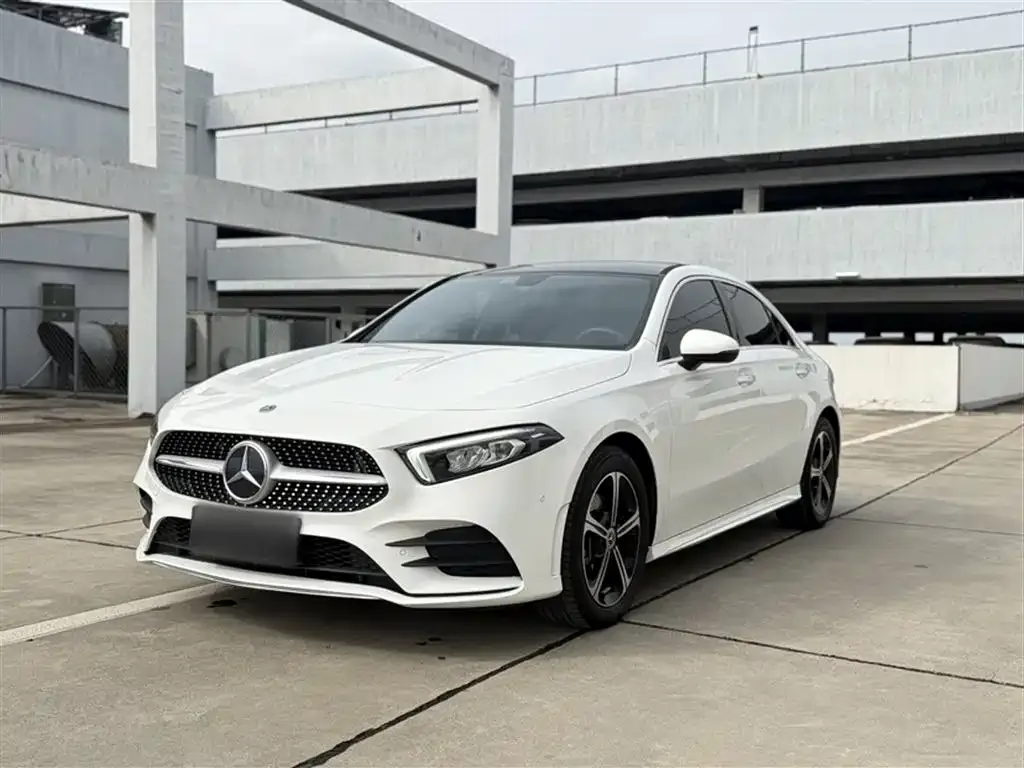 Mercedes-Benz A-Class — фото 1