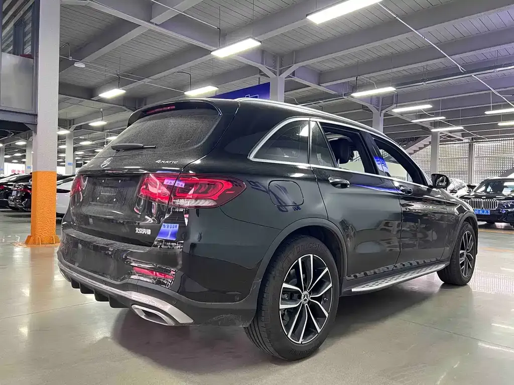 Mercedes-Benz GLC — фото 6
