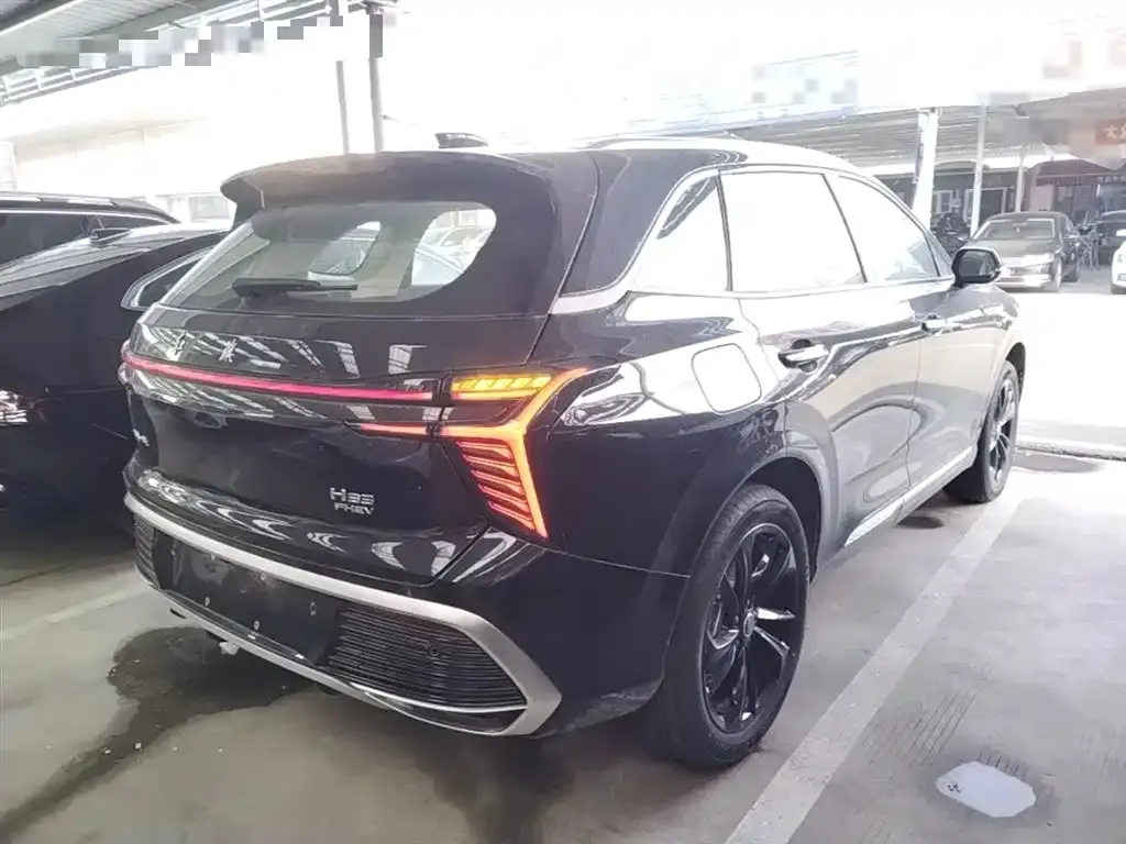Hongqi HS3 PHEV — фото 7