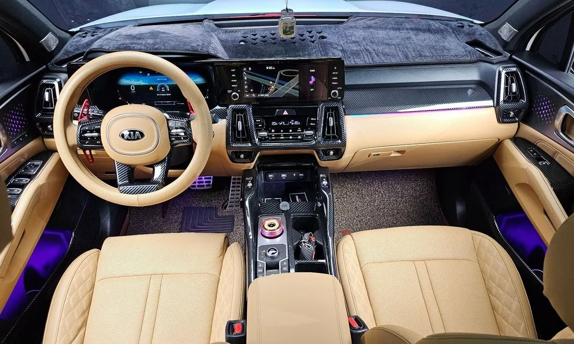 Kia Sorento — фото 10