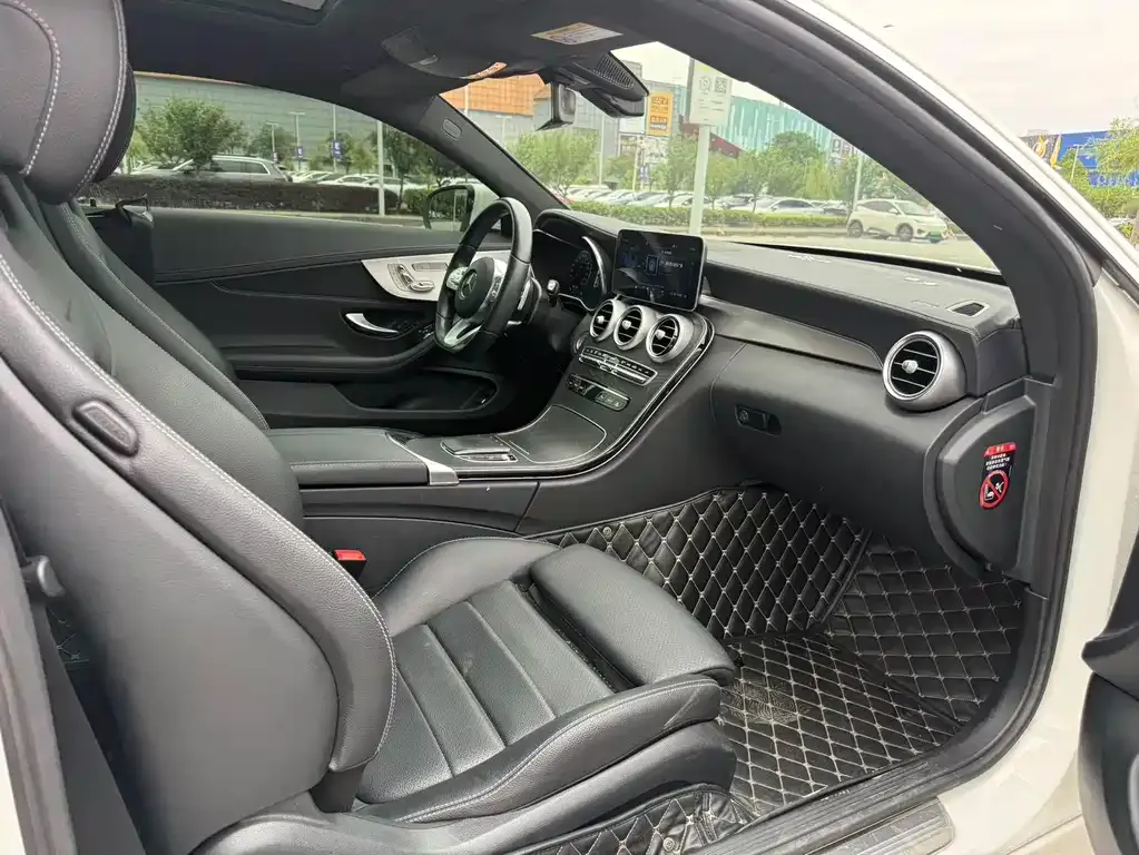 Mercedes-Benz C-Class (Import) — фото 2