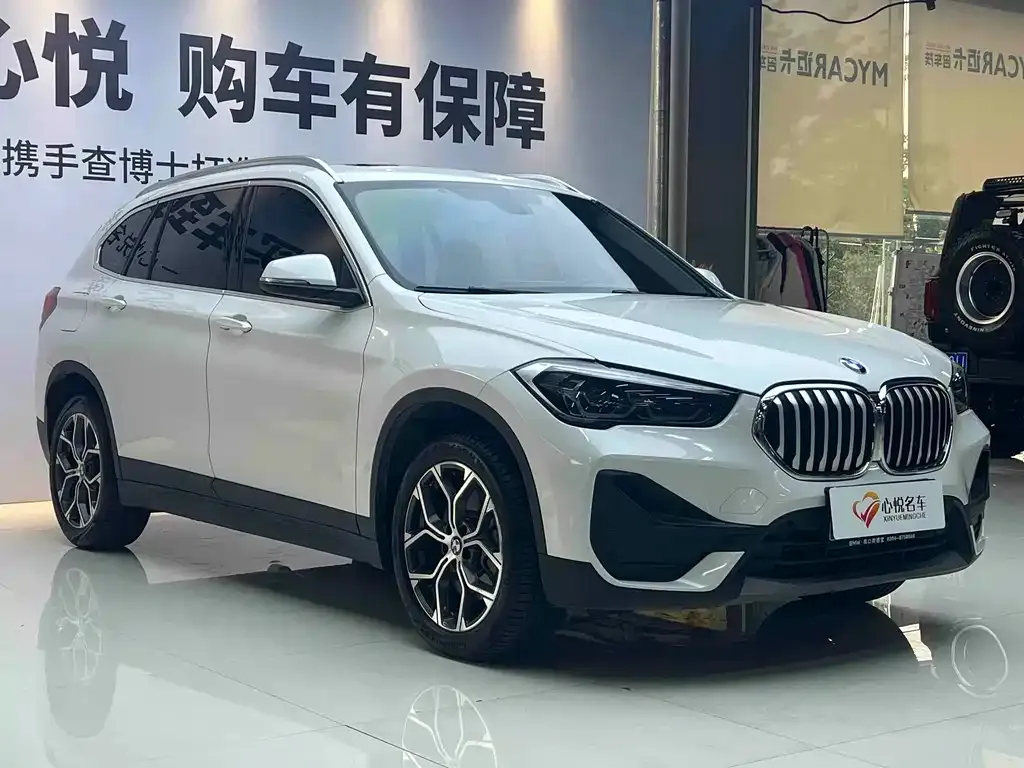 BMW X1 — фото 3