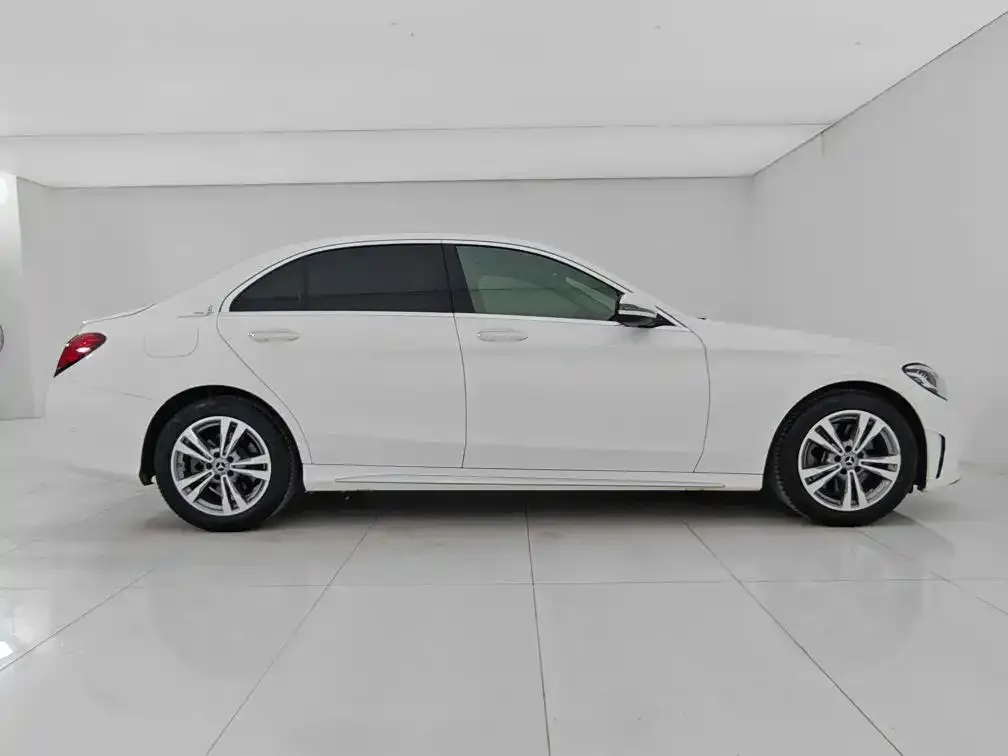 Mercedes-Benz C-Class — фото 10