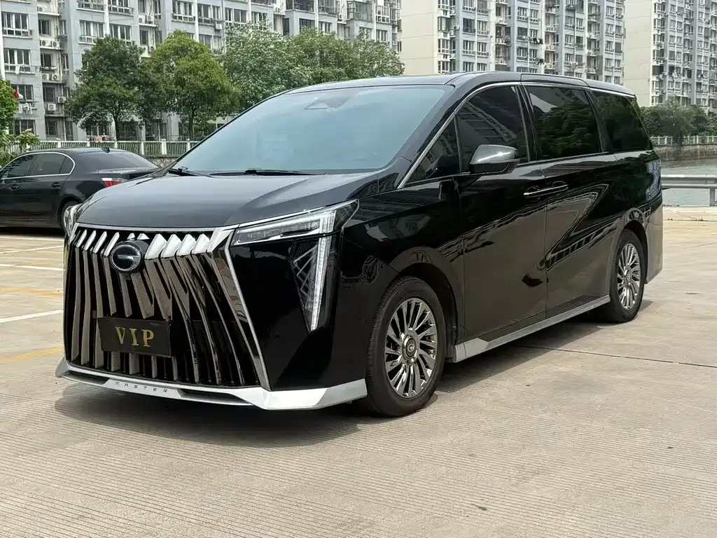 GAC Motor Trumpchi M8 — фото 1