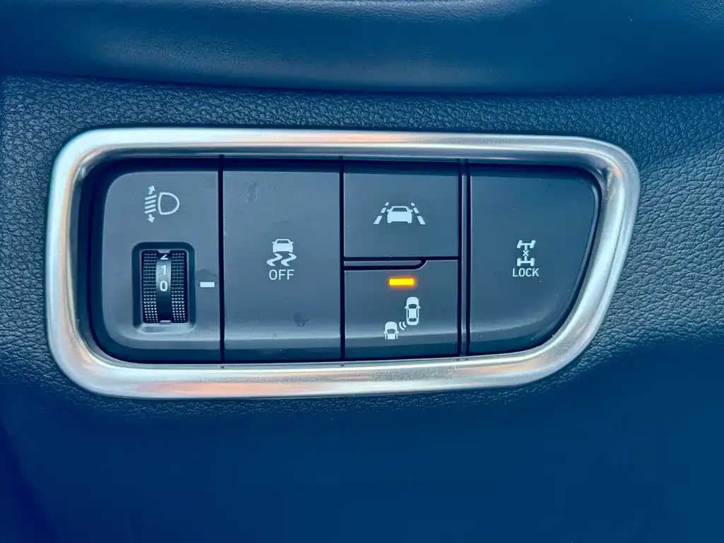 Hyundai Santa Fe — фото 3