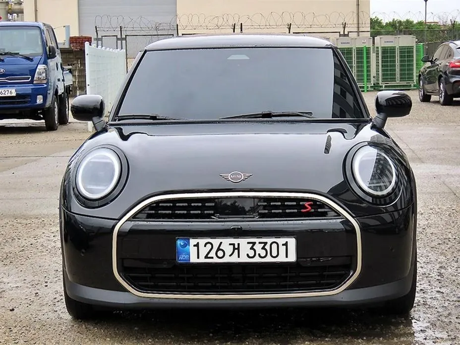 Mini Cooper — фото 1