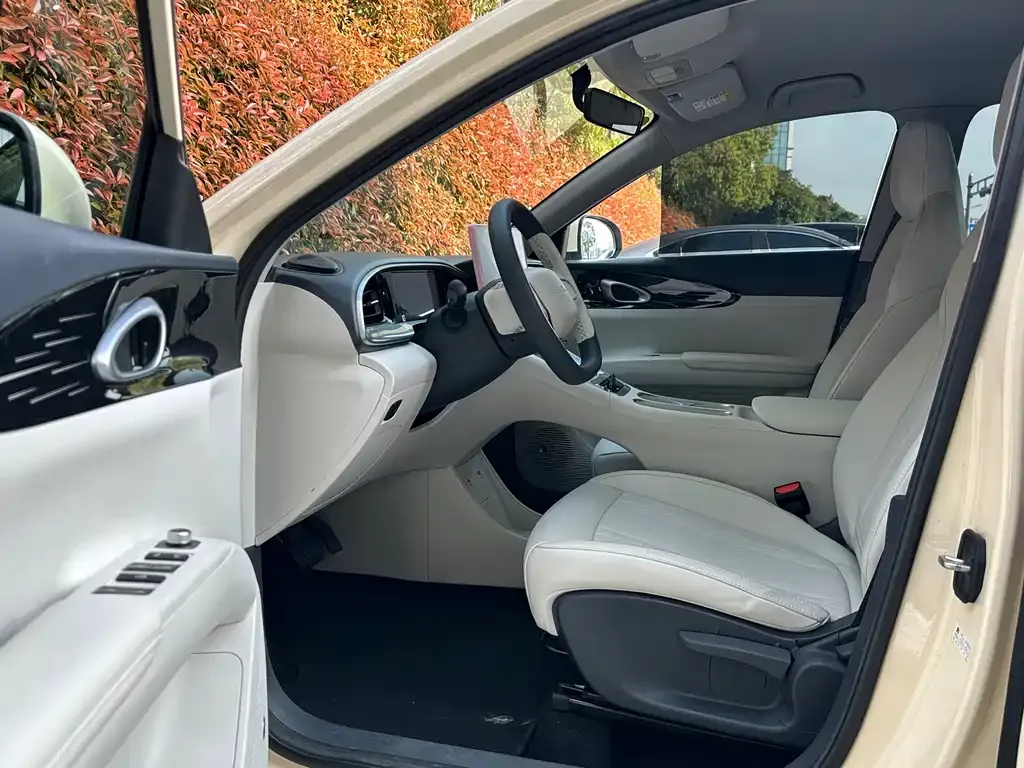 Geely Starburst — фото 2