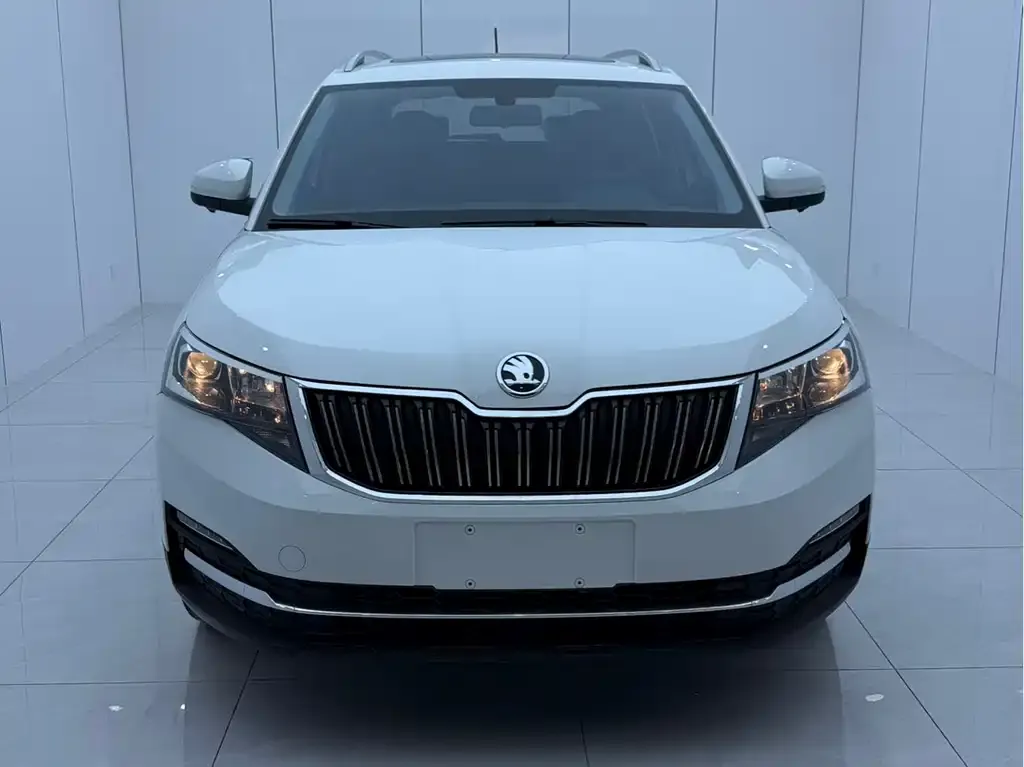 Skoda Kamiq — фото 2
