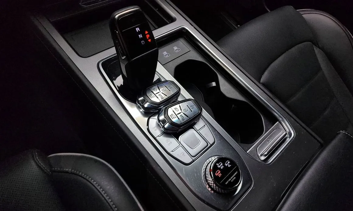 KG Mobility (Ssangyong) Rexton — фото 7