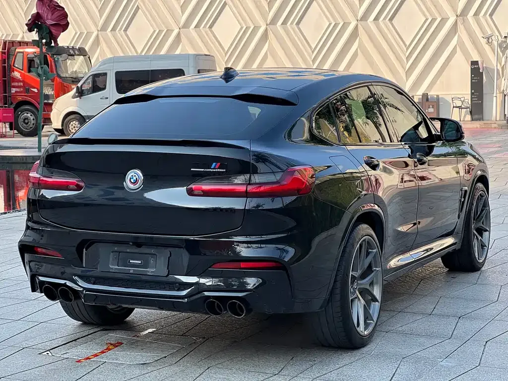 BMW X4 M — фото 7