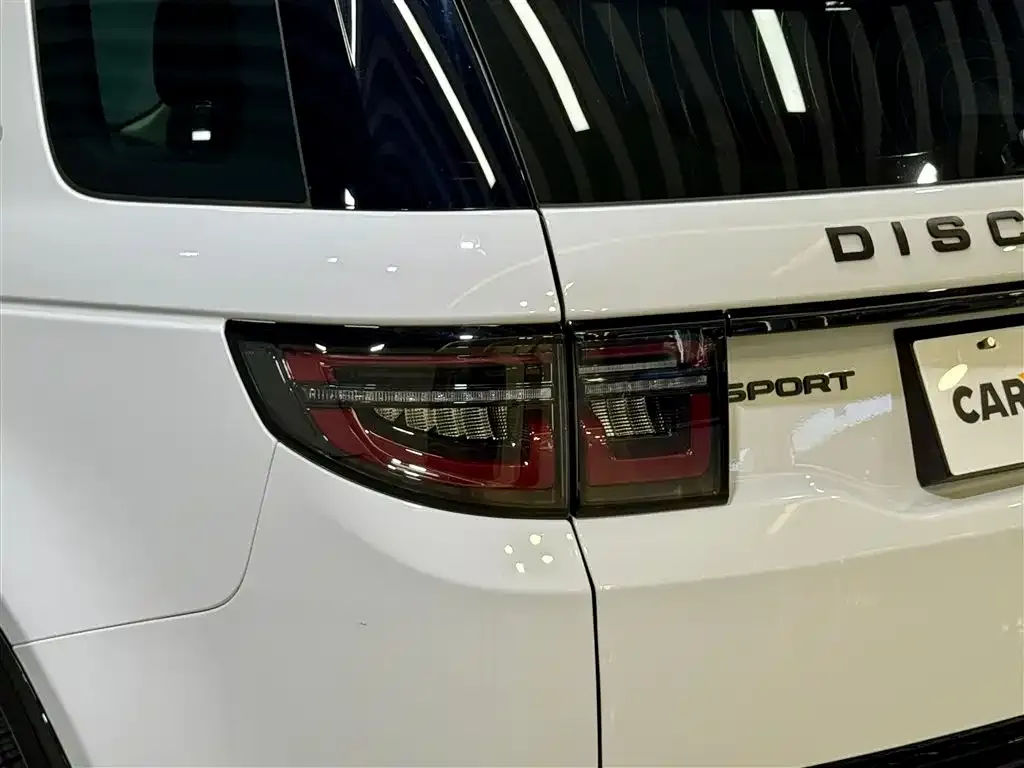 Land Rover Discovery Sport — фото 8