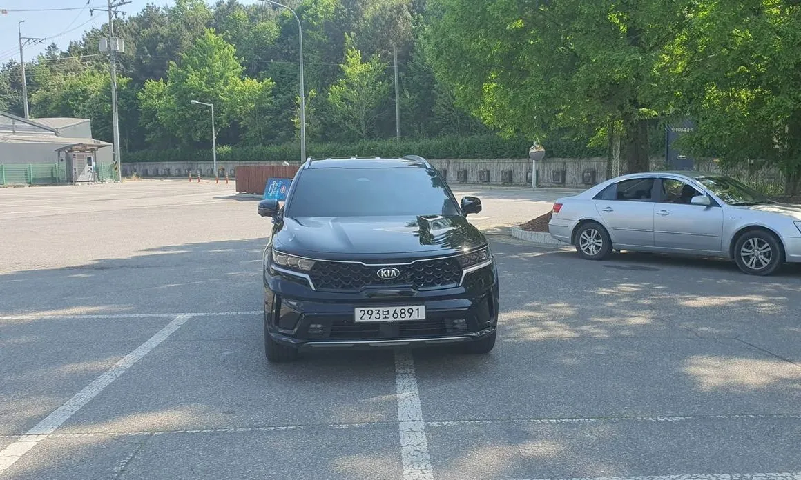 Kia Sorento — фото 9