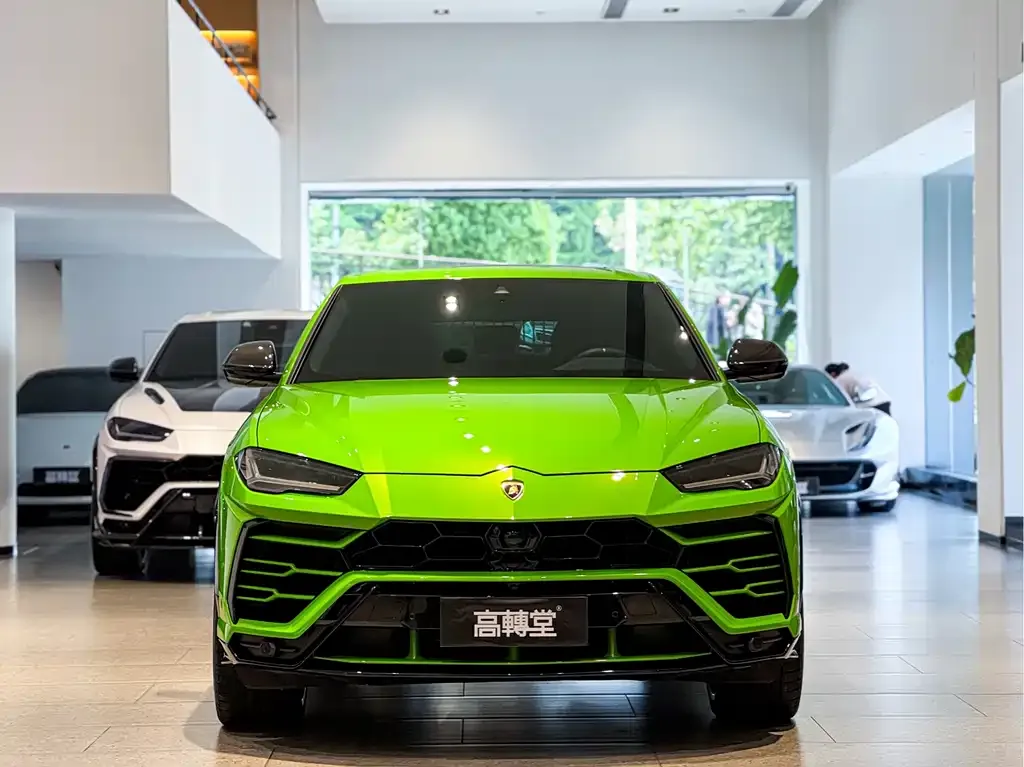 Lamborghini Urus — фото 5