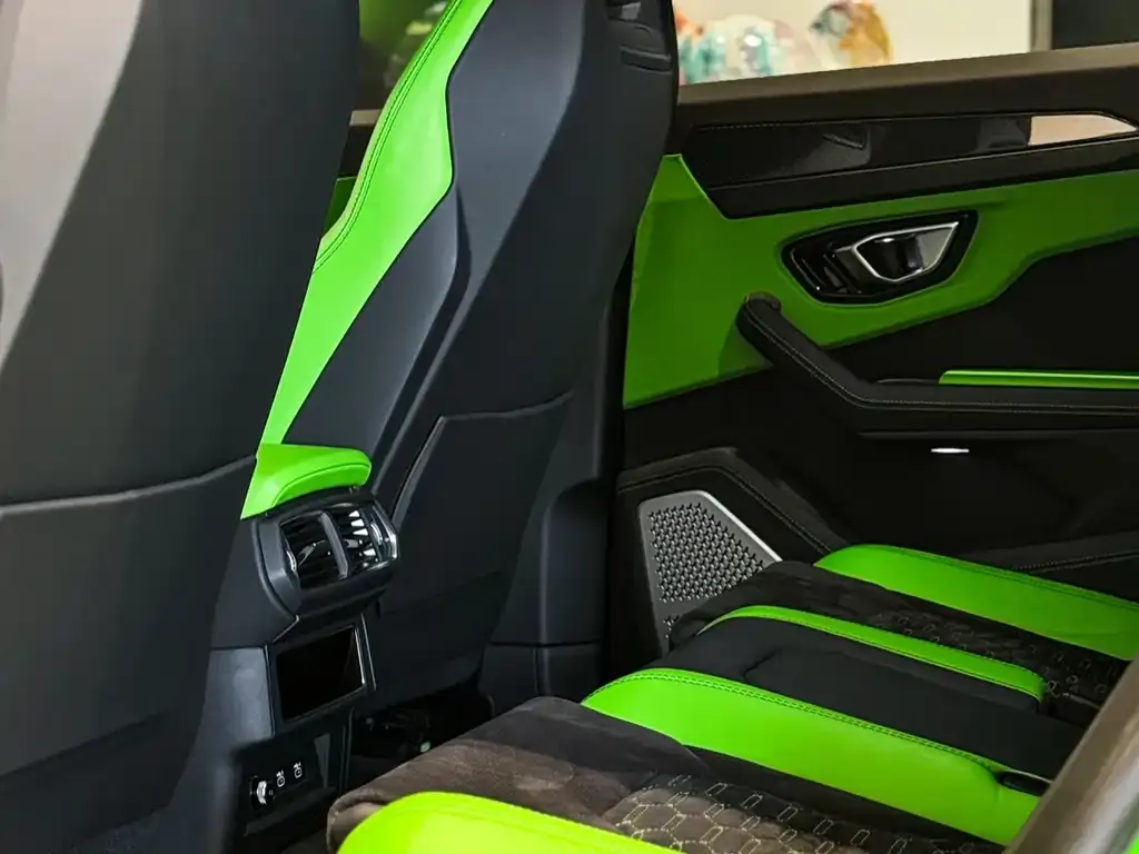 Lamborghini Urus — фото 3