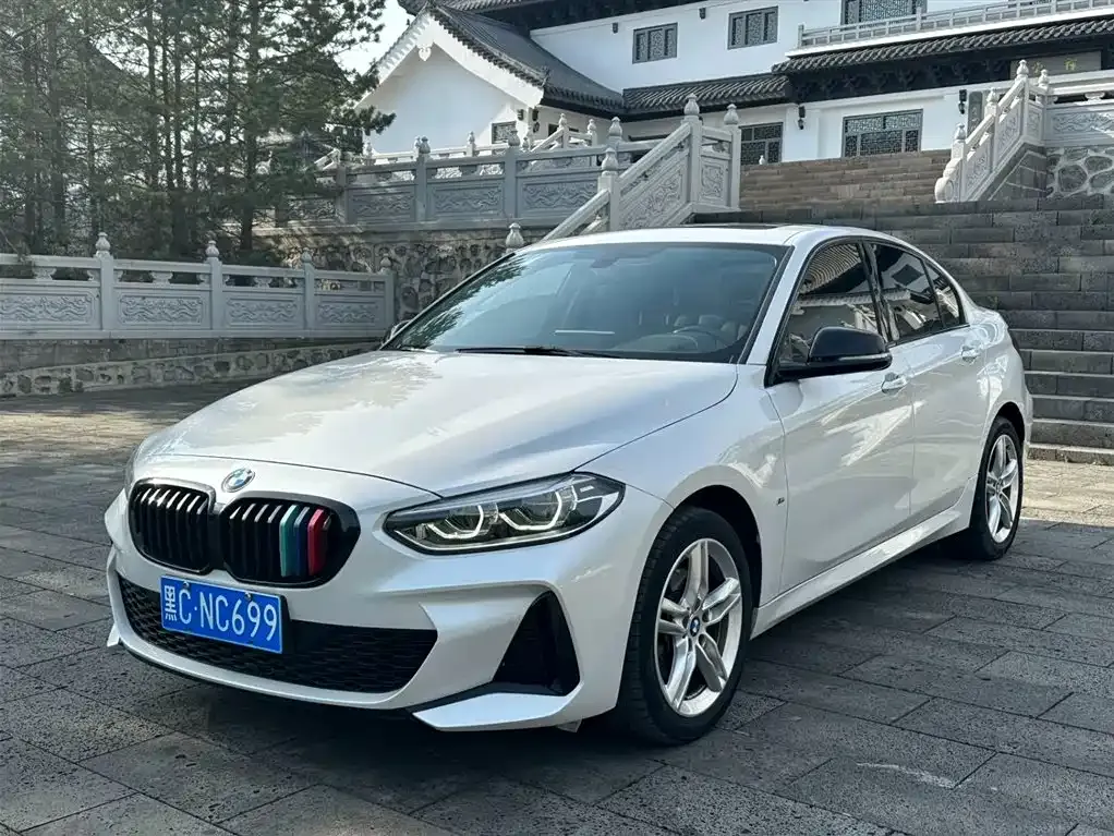 BMW 1 Series — фото 1