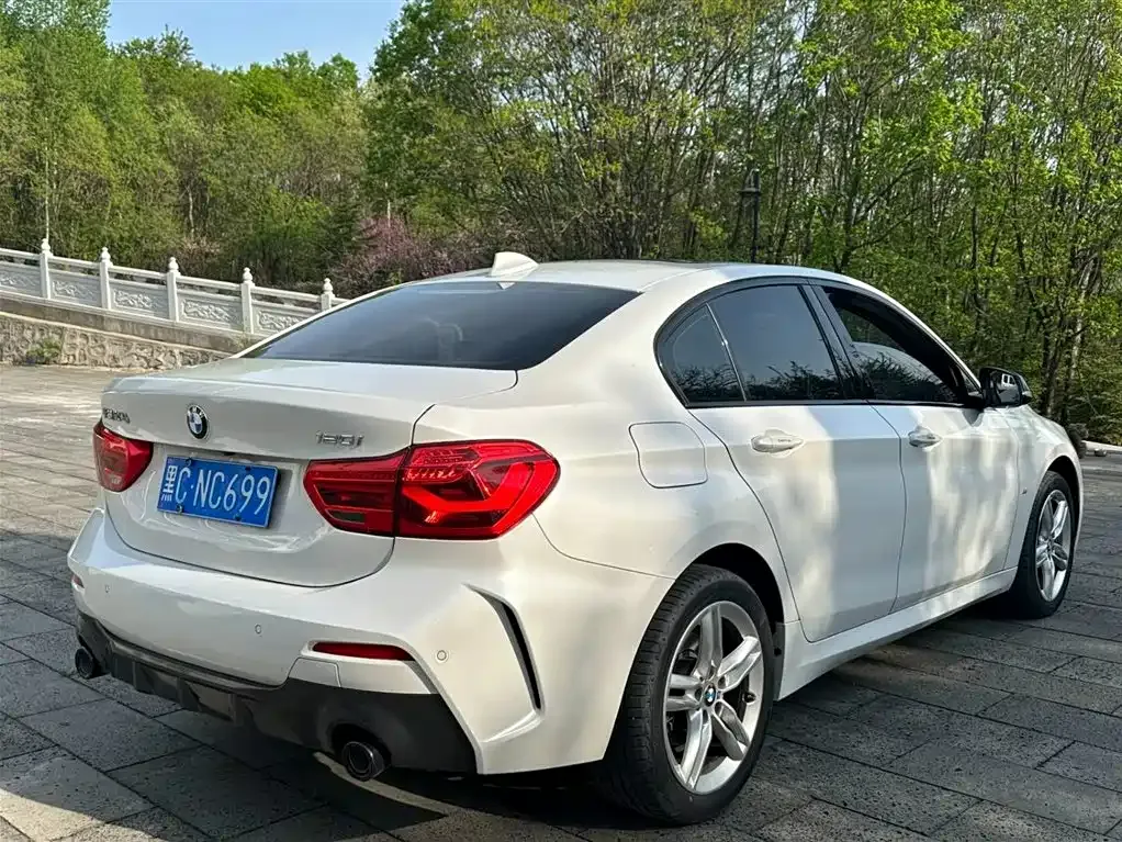 BMW 1 Series — фото 9