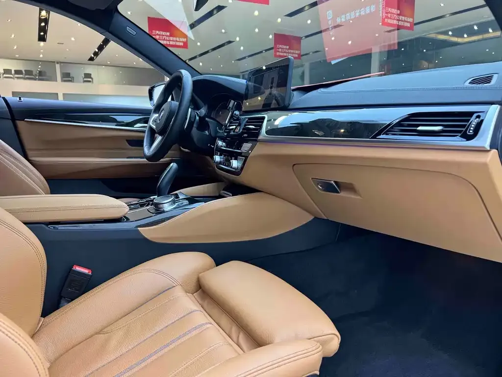 BMW 6 Series GT — фото 3