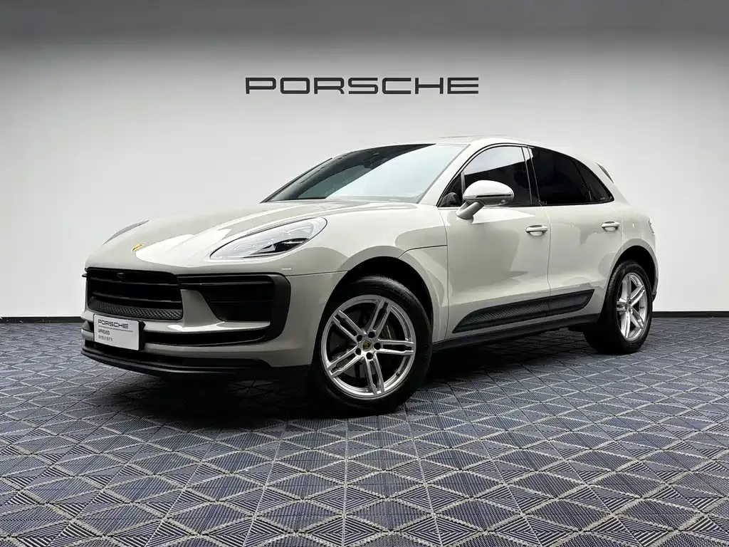 Porsche Macan — фото 1