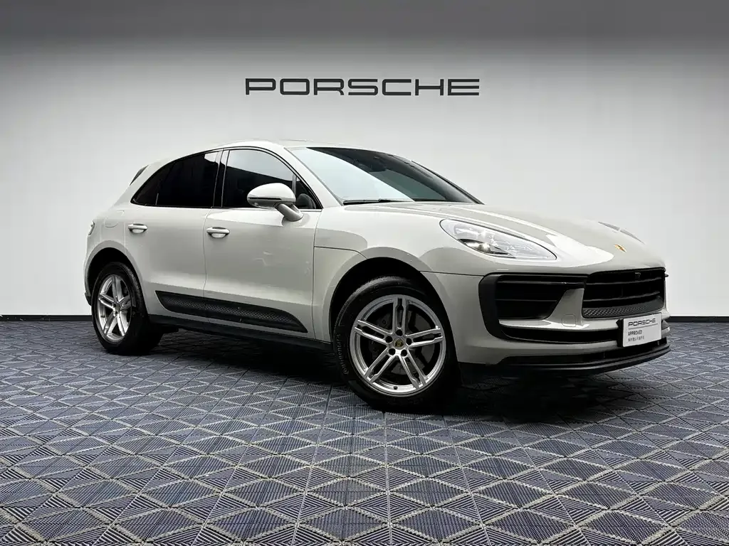 Porsche Macan — фото 7