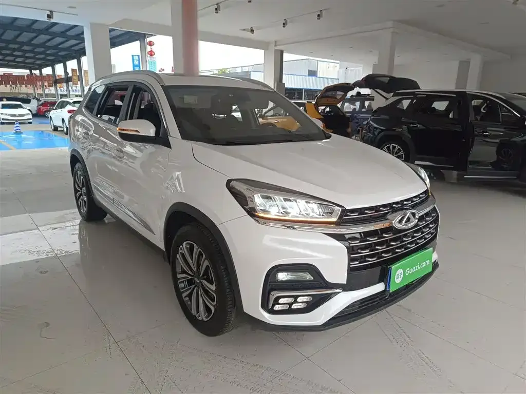 Chery Tiggo 8 — фото 8