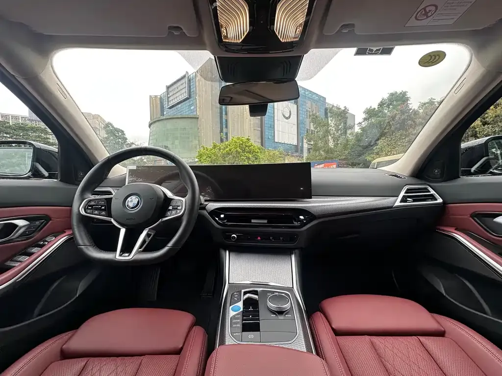 BMW i3 — фото 3