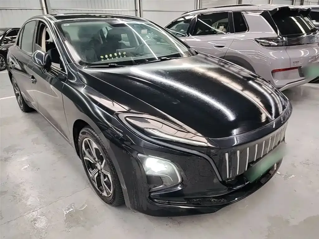 Hongqi E-QM5 — фото 8