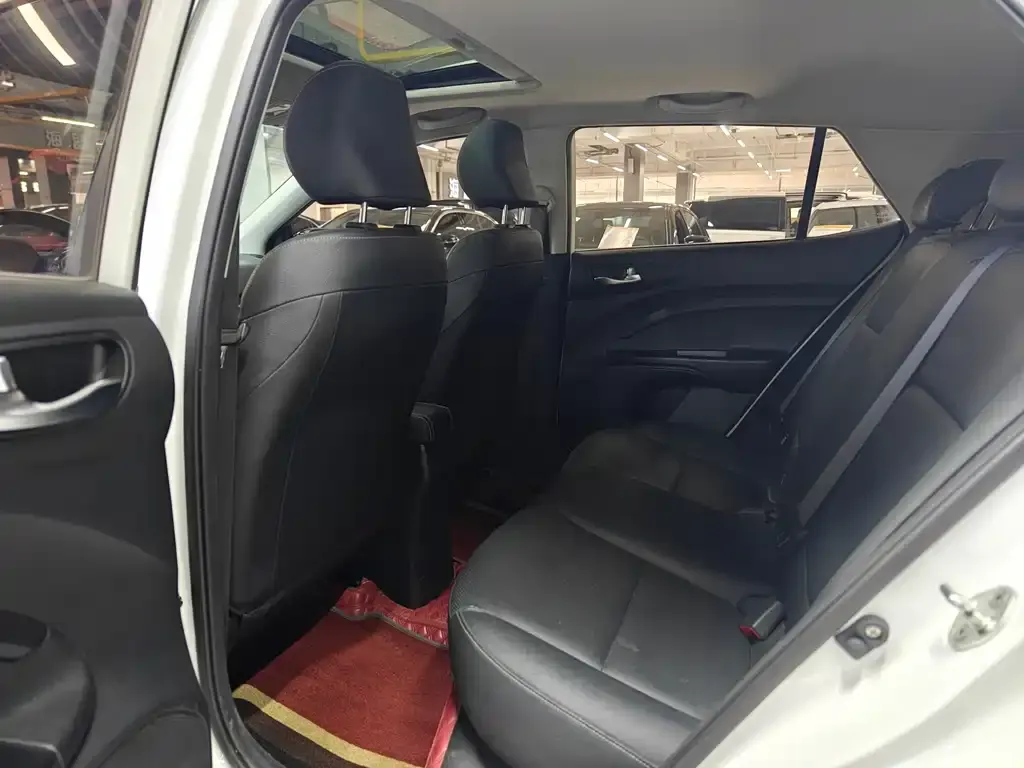 Kia KX1 — фото 2