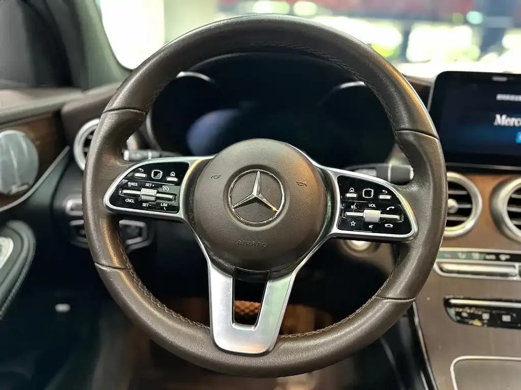 Mercedes-Benz GLC — фото 5