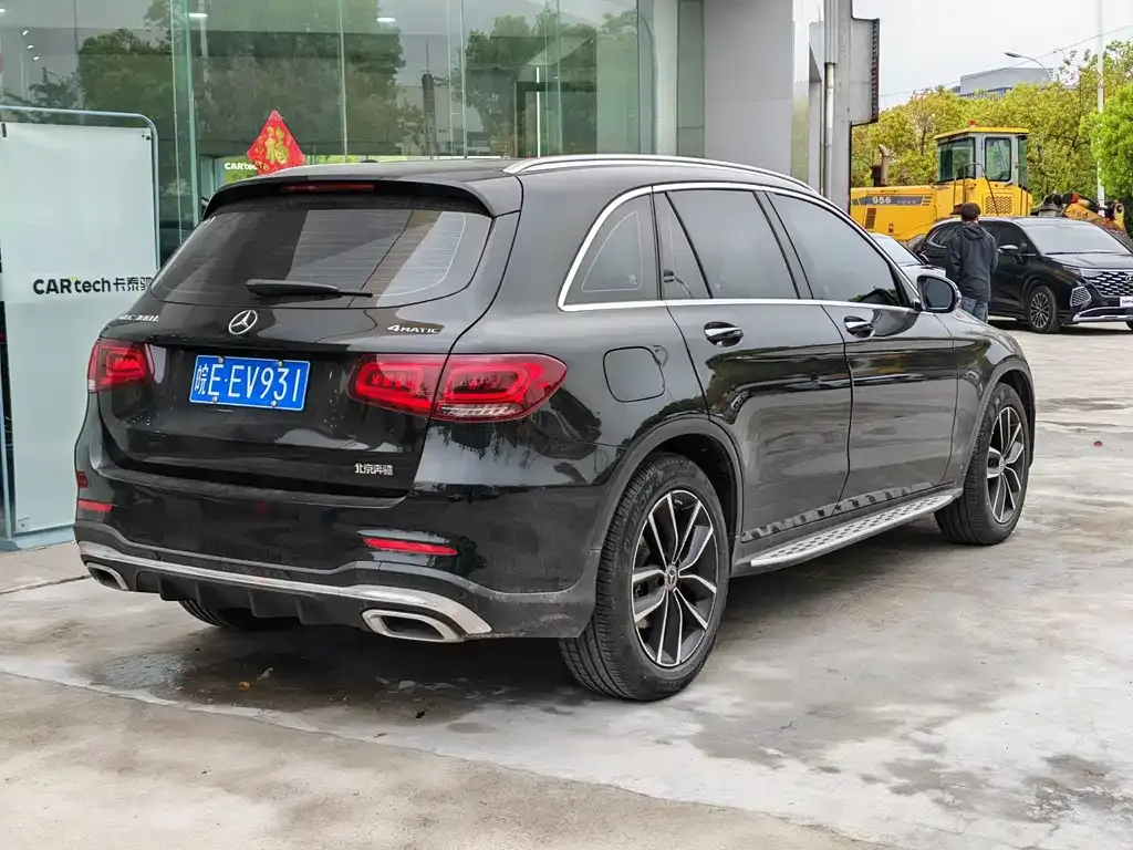 Mercedes-Benz GLC — фото 2