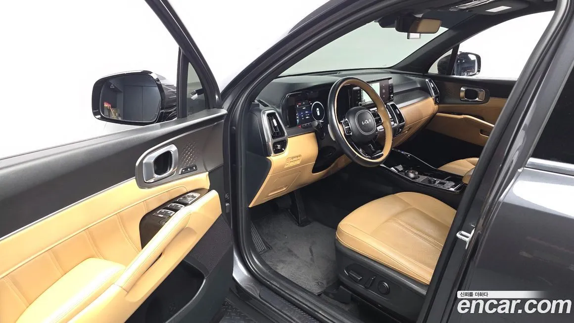 Kia Sorento — фото 8