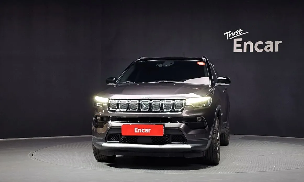 Jeep Compass — фото 2