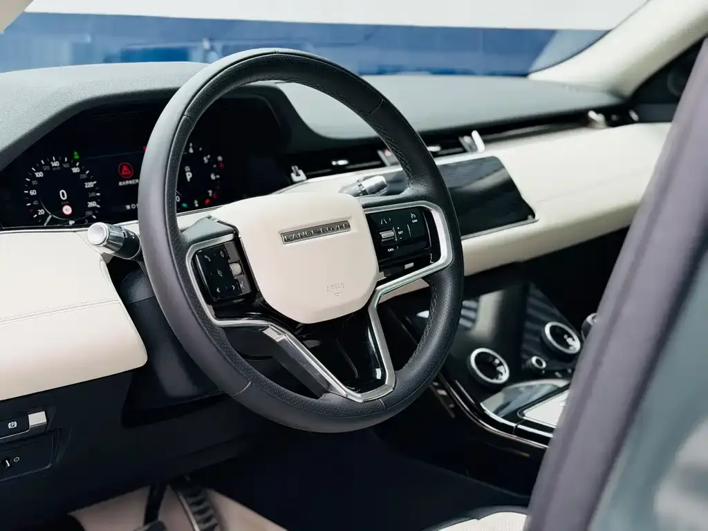 Land Rover Evoque — фото 2
