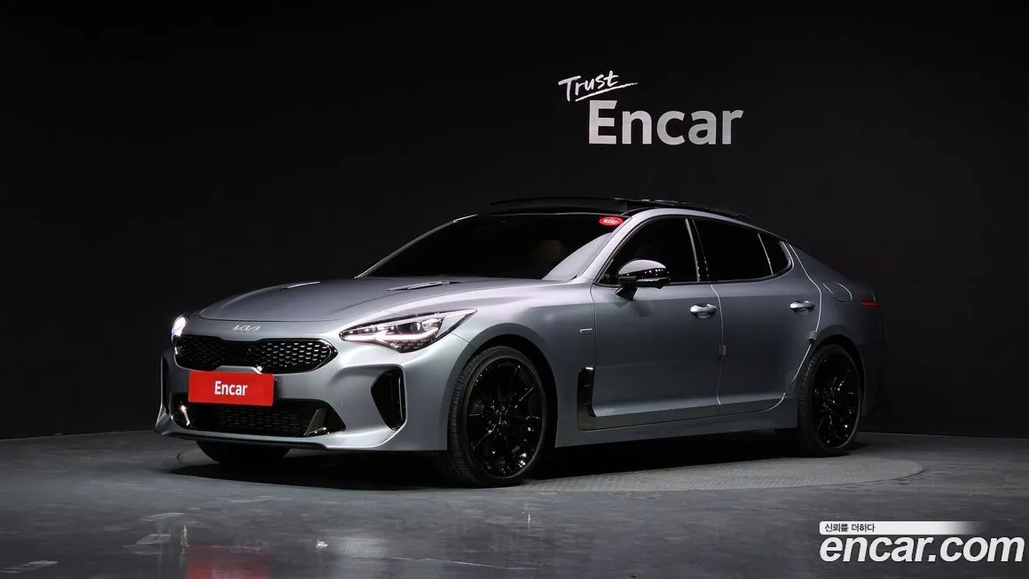 Kia Stinger — фото 1