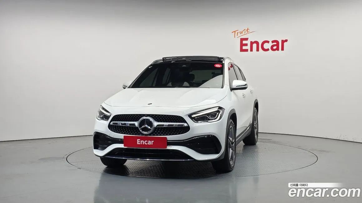 Mercedes-Benz GLA-Class — фото 4