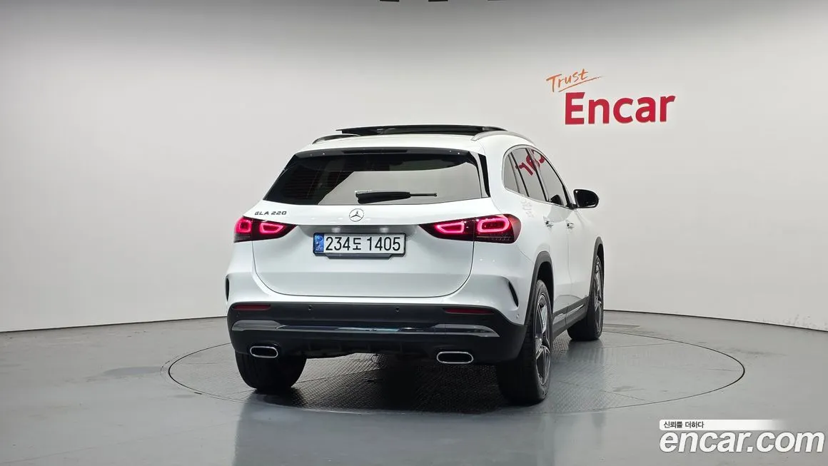 Mercedes-Benz GLA-Class — фото 3