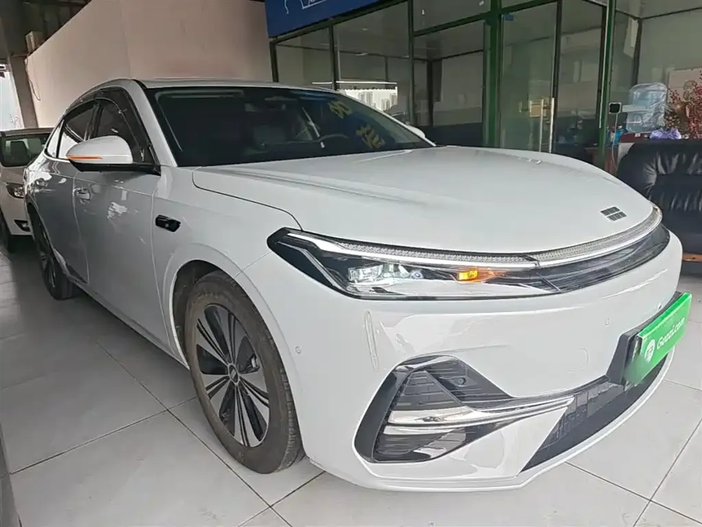 Geely Galaxy A7 — фото 9
