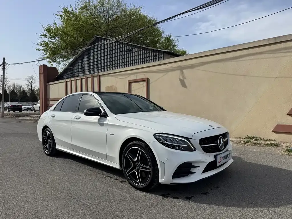 Mercedes-Benz C-Class — фото 10