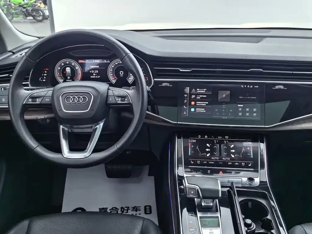 Audi Q7 — фото 4