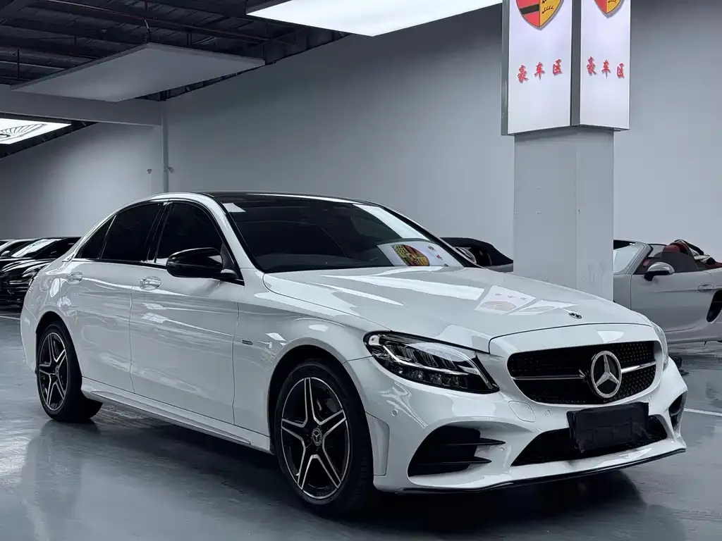 Mercedes-Benz C-Class — фото 3