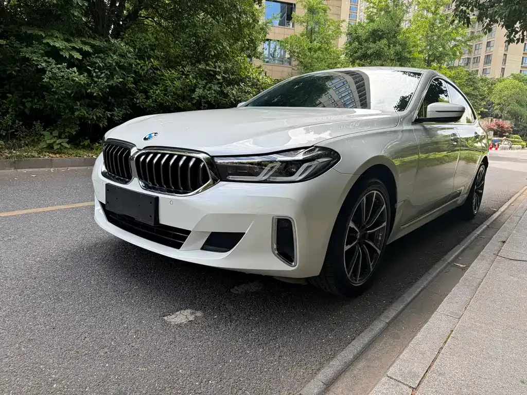 BMW 6 Series GT — фото 1