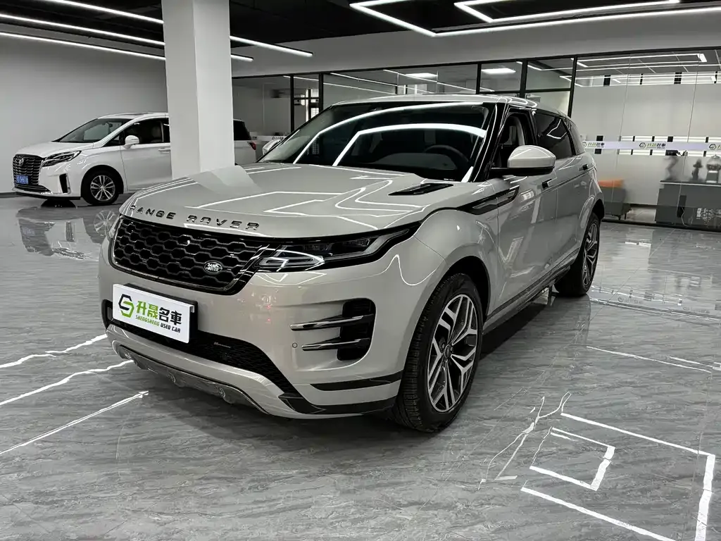 Land Rover Evoque — фото 1