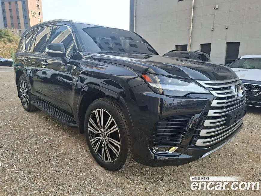 Lexus LX — фото 6