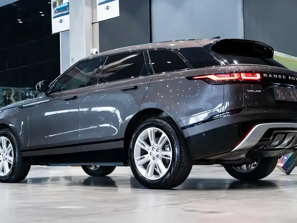 Land Rover Velar — фото 4