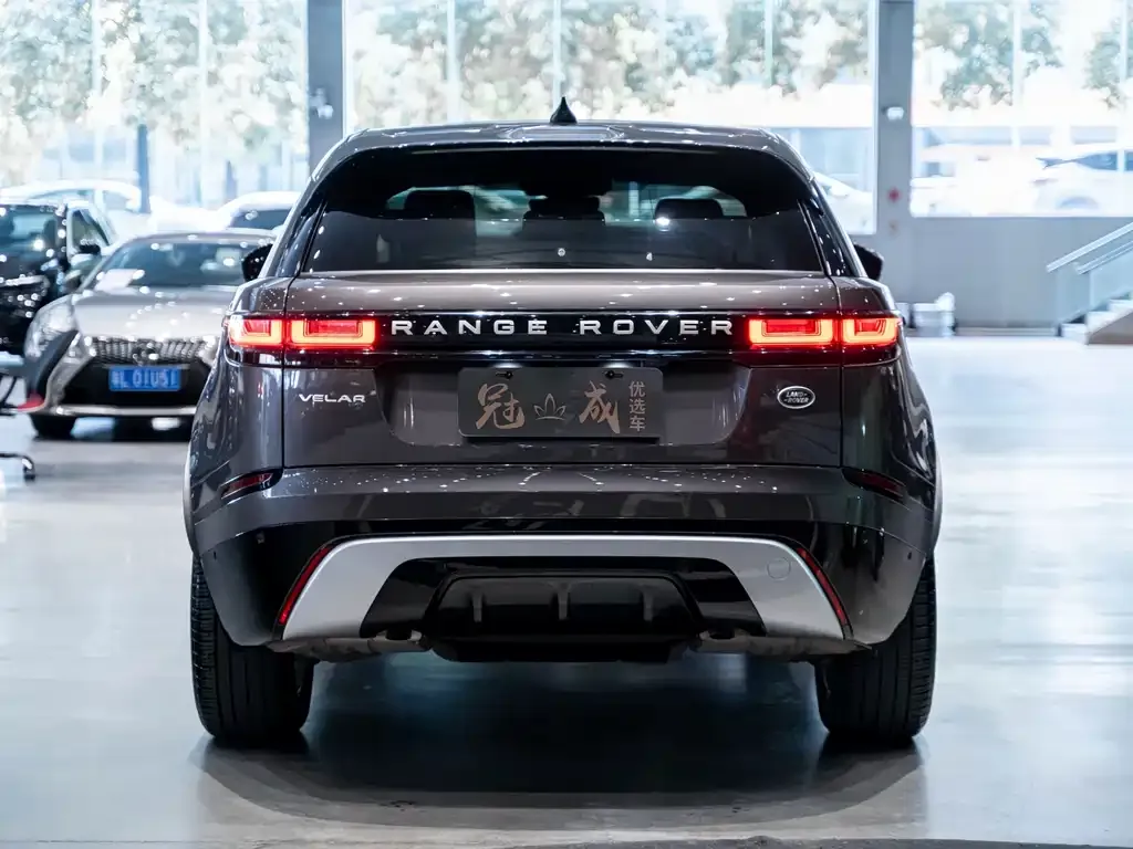 Land Rover Velar — фото 9