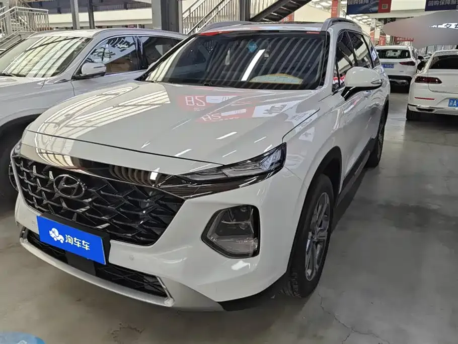 Hyundai Santa Fe — фото 1
